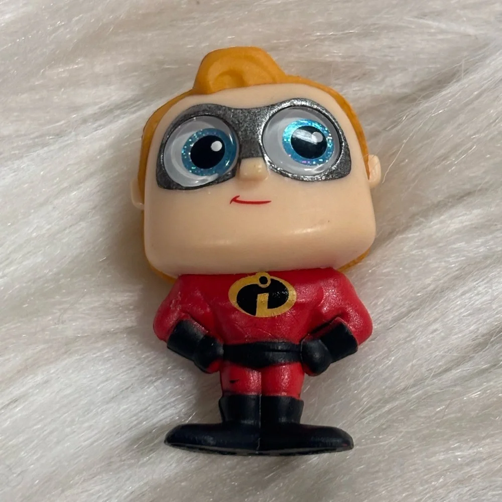 Disney Doorables Incredibles Figure Set -Mr and Mrs Incredible, Jack Jack